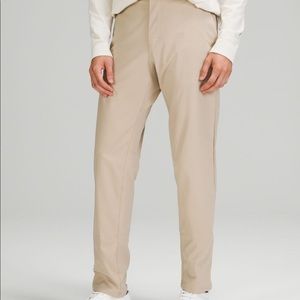 Lululemon-Commission Classic fit Pant
